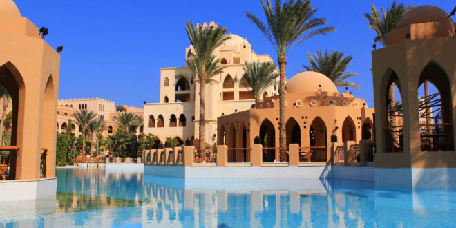 MAKADI-PALACE-MAKADI-BAY-2